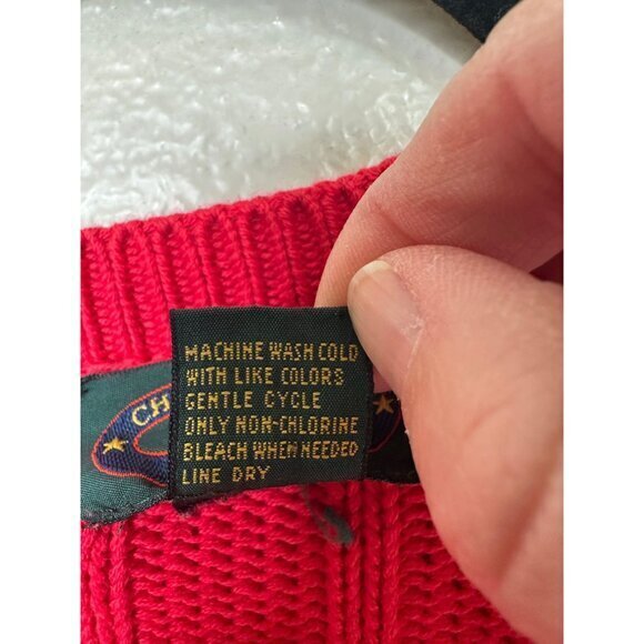 Vintage Charter Club Women's Red Cardigan Size‎ S long sleeve button up - Picture 4 of 6